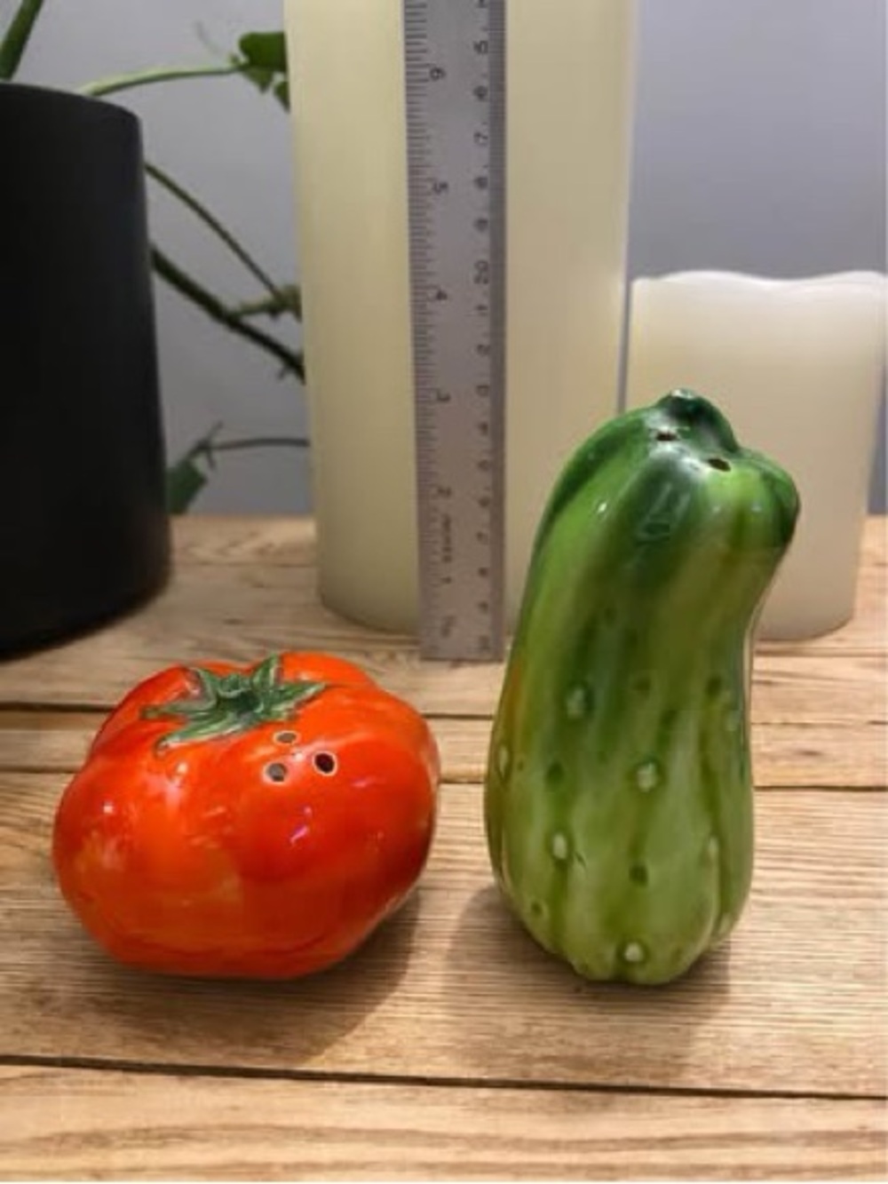 Vintage Ceramic Tomato & Cucumber Salt and Pepper Shakers - Garden Veggie Set